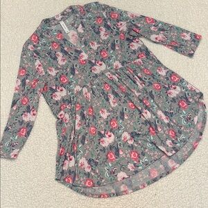 Honeyme Multicolor Floral V-Neck Top